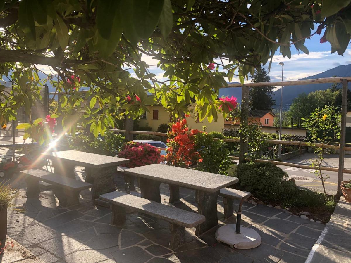 Al Grottino Bed & Breakfast Gambarogno Екстериор снимка