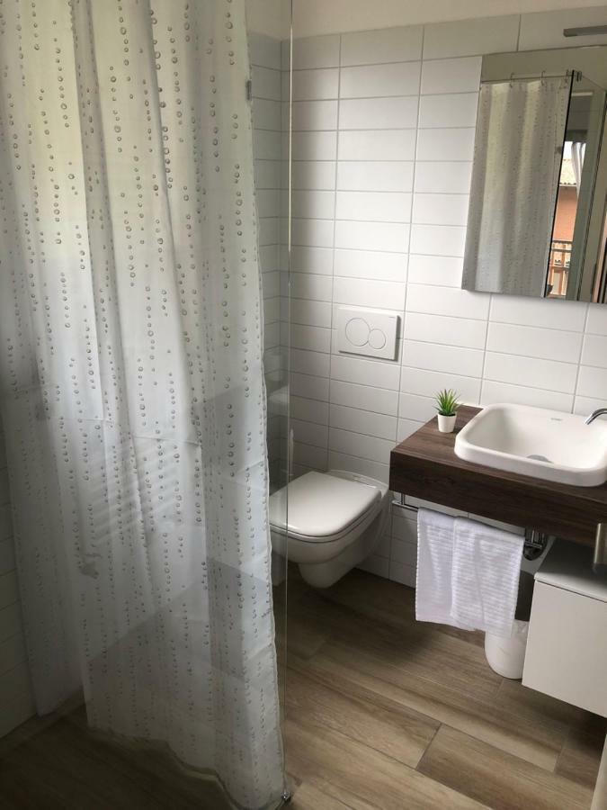 Al Grottino Bed & Breakfast Gambarogno Екстериор снимка